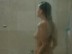 Spanish actress Elisa Mouliaa nude in a bathroom at Rabia