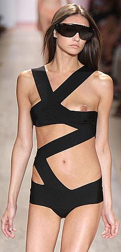 Anna Schilling nipple slip runway image