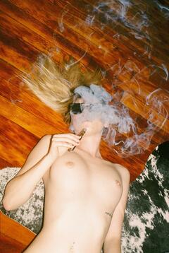 Kaylee Killion smoking naked