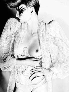 Katrin Thormann shows her nude boob