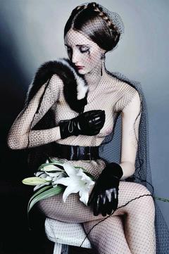 Codie Young nude tit