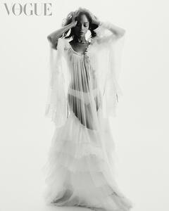 Zoe Saldana see through to tits for Vogue, Mexico - December 2025