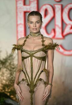 Margot Robbie - Wuthering Heights Premiere in London - February 05, 2026