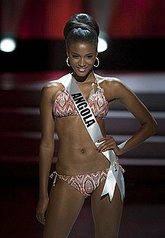 Miss Angola Leila Lopes is Miss Universe 2011