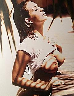 Holly Peers nude boobs calendar photo