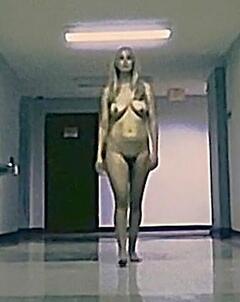 Jennifer Lawrence full frontal nude at Die My Love