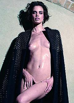 Rianne Ten Haken nude tits but cover pussy