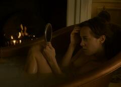Jena Malone nude in a bathtub at Angelica