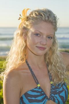 Blonde Cariba Heine in bikini top