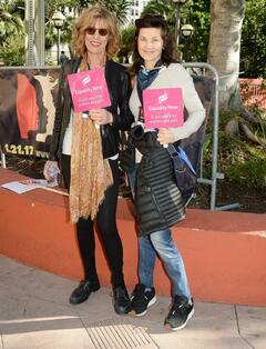 Christine Lahti and Daphne Zuniga attends the Women's March in Los Angeles in Los Angeles - January 2017