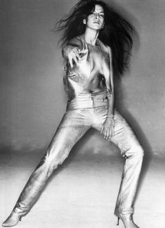 Patricia Velasquez sexy black-&-white photo