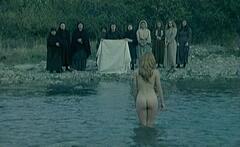Serbian actress Mirjana Jokovic nude ass at El camino del sur