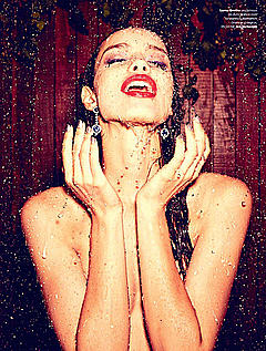 Luma Groethe wet and topless