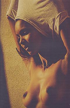 Lais Ribeiro topless