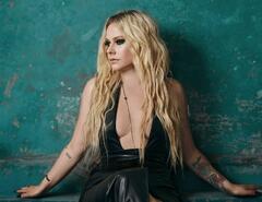 Avril Lavigne - Grazia Magazine Bulgaria - August 2023