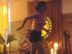 Kathrin Angerer topless at Nackt uber Berlin Sohnemann, die Ex und ihr Arschloch